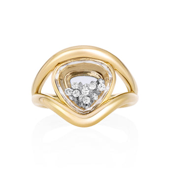 Cascavel Heart-ish Ring Petite by Moritz Glik in 18k yellow gold with 0.32ct diamonds enclosed in rounded-triangle-shaped Kaleidoscope Shaker on white background, facing front