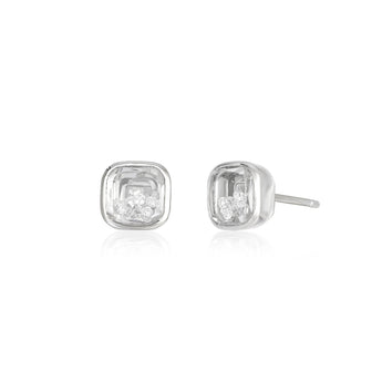 Neue Cushion Stud Earrings Earrings - Moritz Glik Ready to Ship diamonds