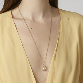 Globe 15 Shaker Pendant Necklaces - Moritz Glik diamonds Core