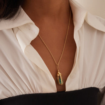 Janela Emerald Pendant Necklace - Moritz Glik gender neutral janela emeralds