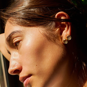 Naipe Circle Stud Earrings