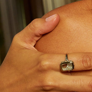 Antique Ring Petite