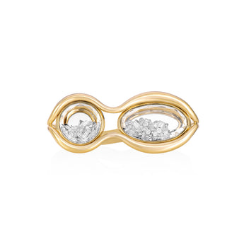 Cascavel Double-Finger Ring by Moritz Glik in 18k yellow gold with 1.40ct diamonds enclosed in one round and one oval Kaleidoscope Shaker on white background, facing forward.