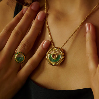 Mola 18 Necklace Emerald Necklaces - Moritz Glik Ready to Ship emeralds
