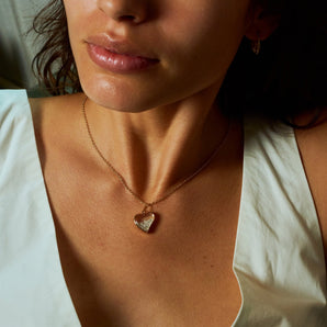 Afago Necklace product_description_first_two_sentences - shop_name