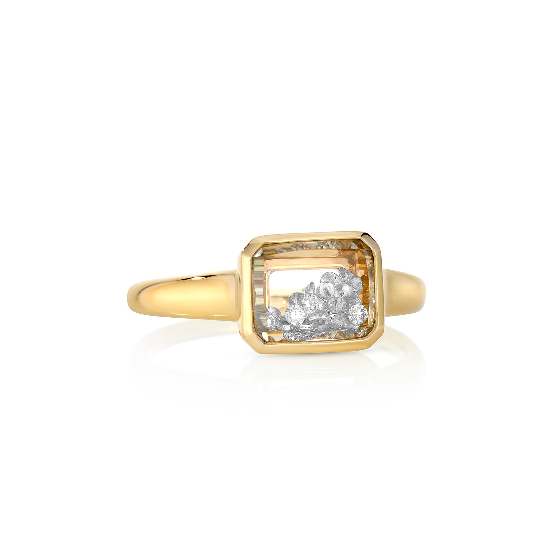 Step Cut Riing Neue Step-Cut Ring Petite in 18k Gold - Moritz Glik