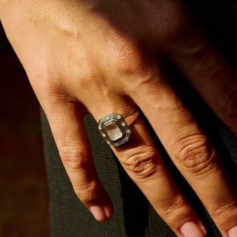 Portrait Diamond Shaker Ring product_description_first_two_sentences - shop_name