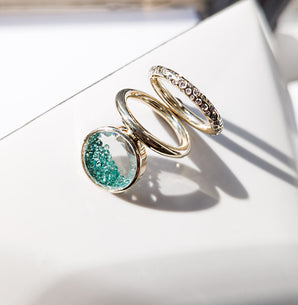 Bambole Ring Emerald product_description_first_two_sentences - shop_name