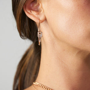 Bala Emerald Hoops Earrings - Moritz Glik diamonds emeralds Apura