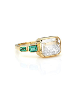 Bala Shaker Ring Rings - Moritz Glik diamonds emeralds Apura