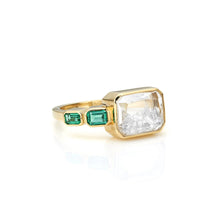 Load image into Gallery viewer, Bala Shaker Ring Rings - Moritz Glik diamonds emeralds Apura
