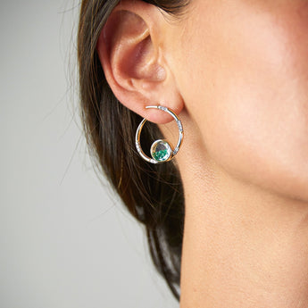 Caracol Emerald Shaker Earrings Earrings - Moritz Glik emeralds Apura