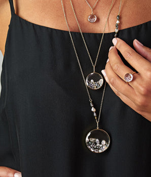 Concha Pearl Pendant Necklaces - Moritz Glik other gemstones Pearls Apura