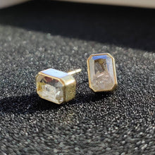 Load image into Gallery viewer, Esmeralda Diamond Studs Earrings - Moritz Glik diamonds fall edit Apura
