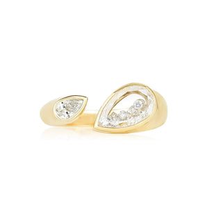 Plural Open Ring in 18 karat gold by MORITZ GLIK
