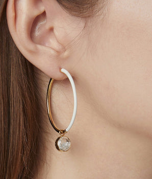 Reversible Enamel Hoops Earrings - Moritz Glik Enamel fall edit diamonds