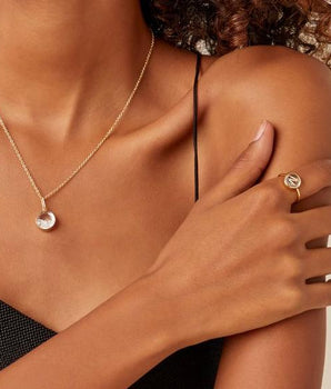 Single Initial Locket Ring Rings - Moritz Glik diamonds Lockets Customize Yours