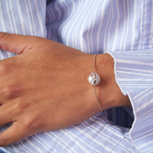 Load image into Gallery viewer, Sol Diamond Bracelet Bracelets - Moritz Glik diamonds Exclusive Apura
