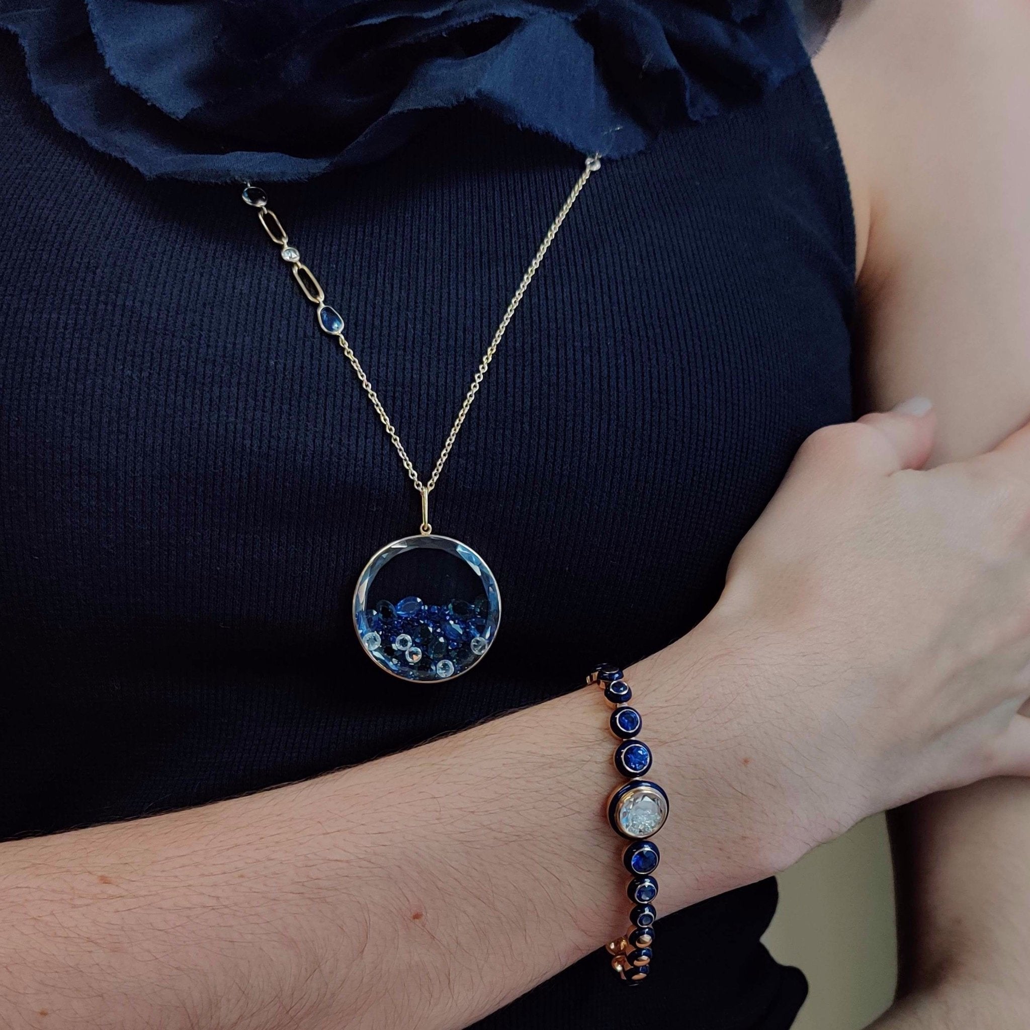 aqua tenten TenTen Sapphire Shaker Necklace in 18k Gold - Moritz Glik 18k Yellow Gold